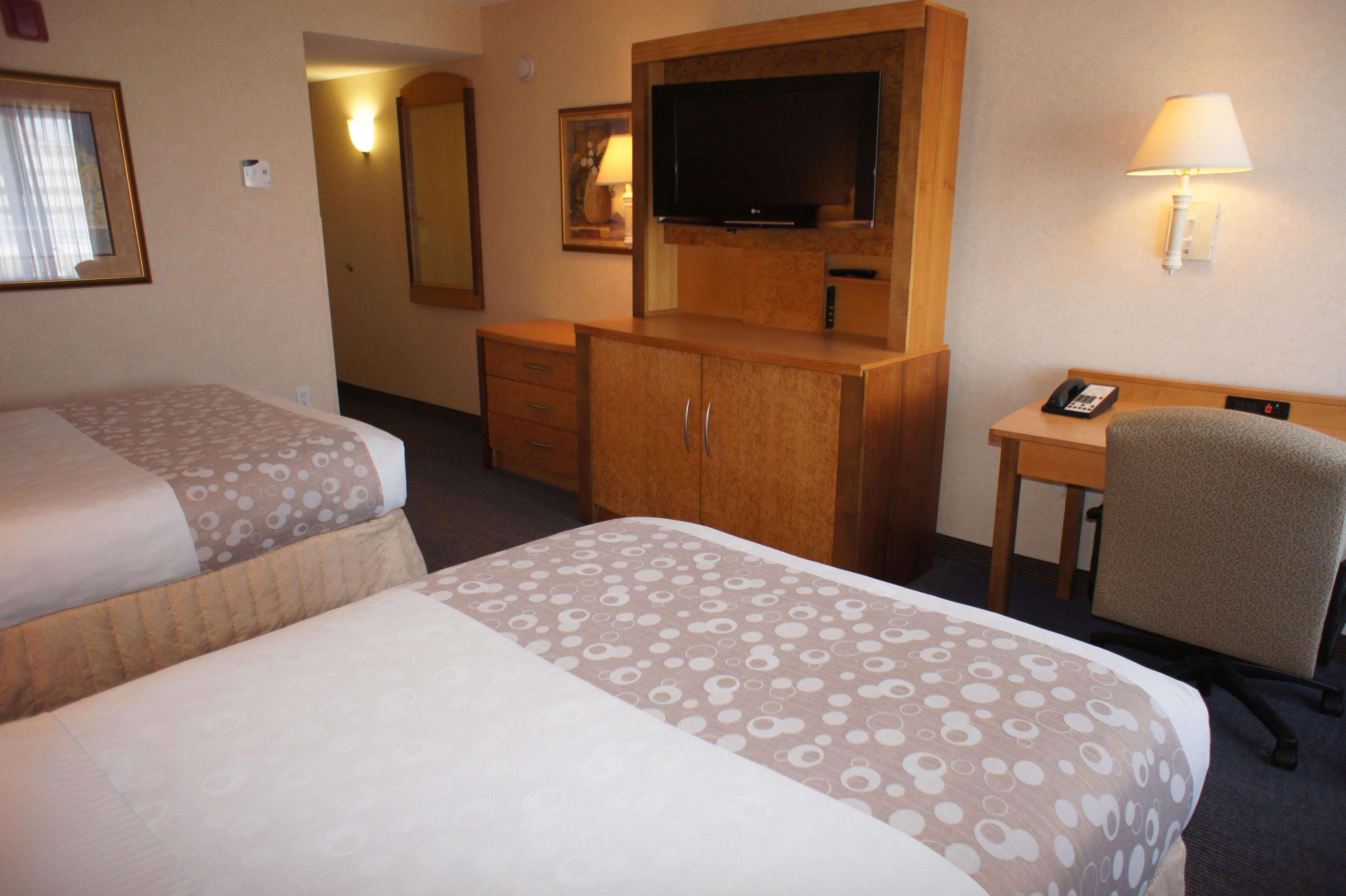 La Quinta By Wyndham Islip - Macarthur Airport Bohemia Bagian luar foto