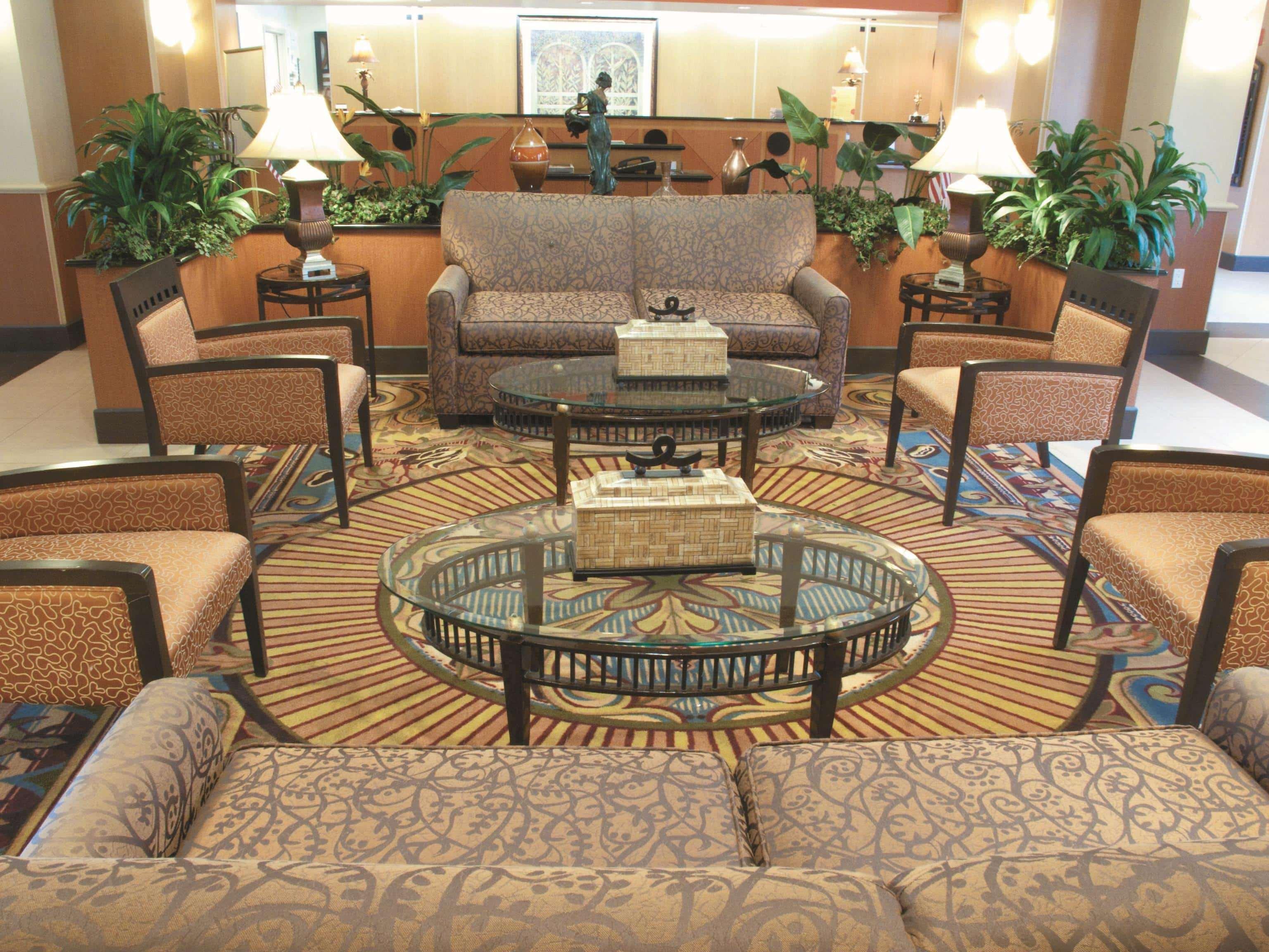 La Quinta By Wyndham Islip - Macarthur Airport Bohemia Bagian luar foto