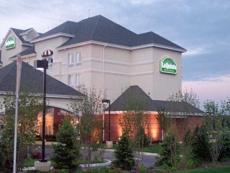 La Quinta By Wyndham Islip - Macarthur Airport Bohemia Bagian luar foto